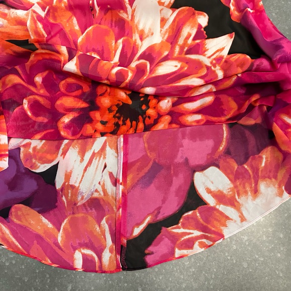 Kensie High Low Floral Dress - Picture 6 of 13